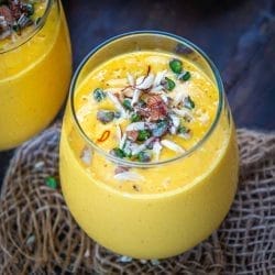 Mango lassi
